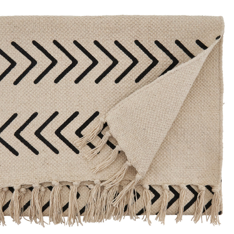 Deherrera Chevron 100% Cotton Table Runner, Natural