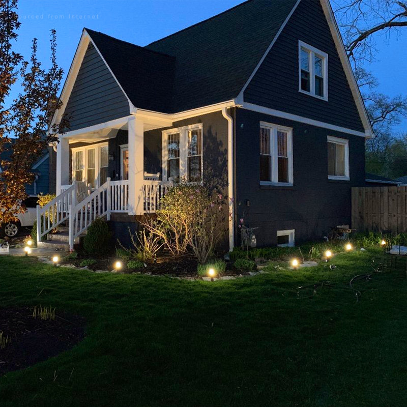 Magnifique Bronze Low Voltage Integrated LED Pathway Light Pack
