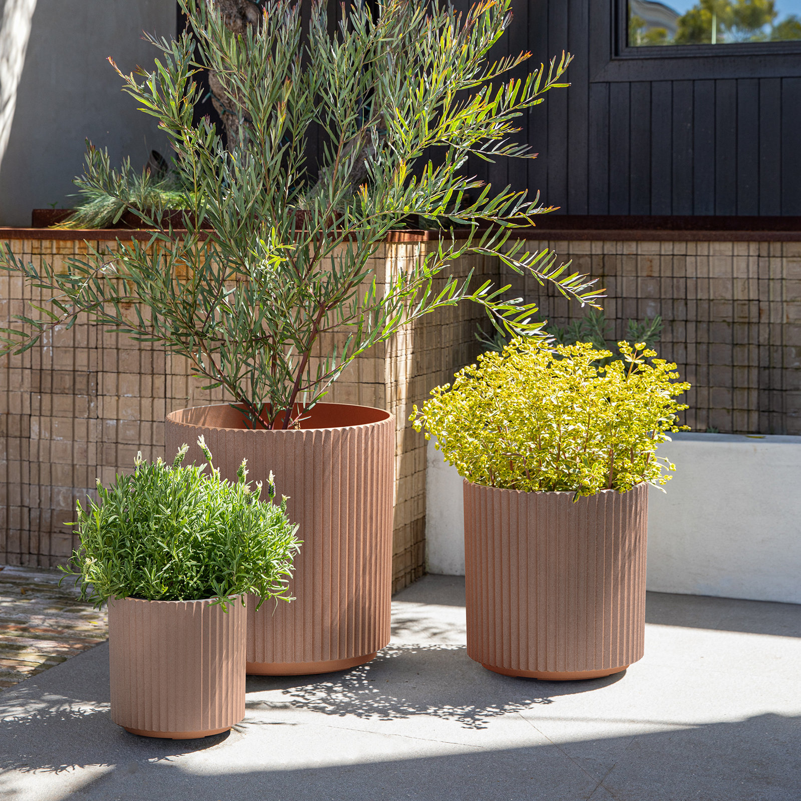 Demi Series 19" Pot Planter, Terracotta