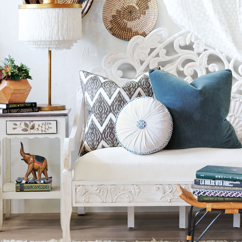Clementine Circular Pillow Cover & Insert