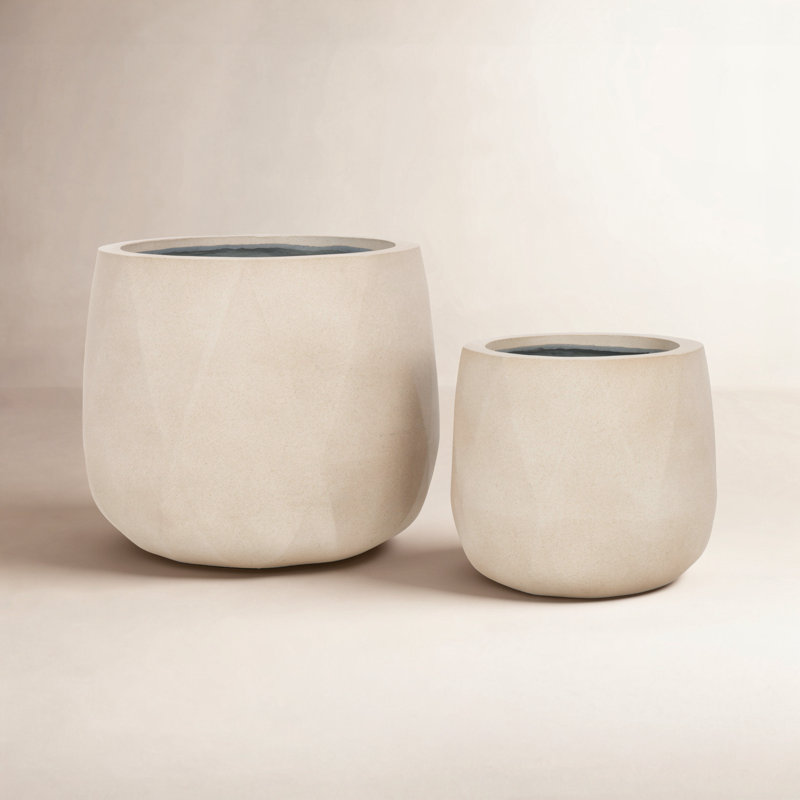 Yunque Pot Planter, Beige