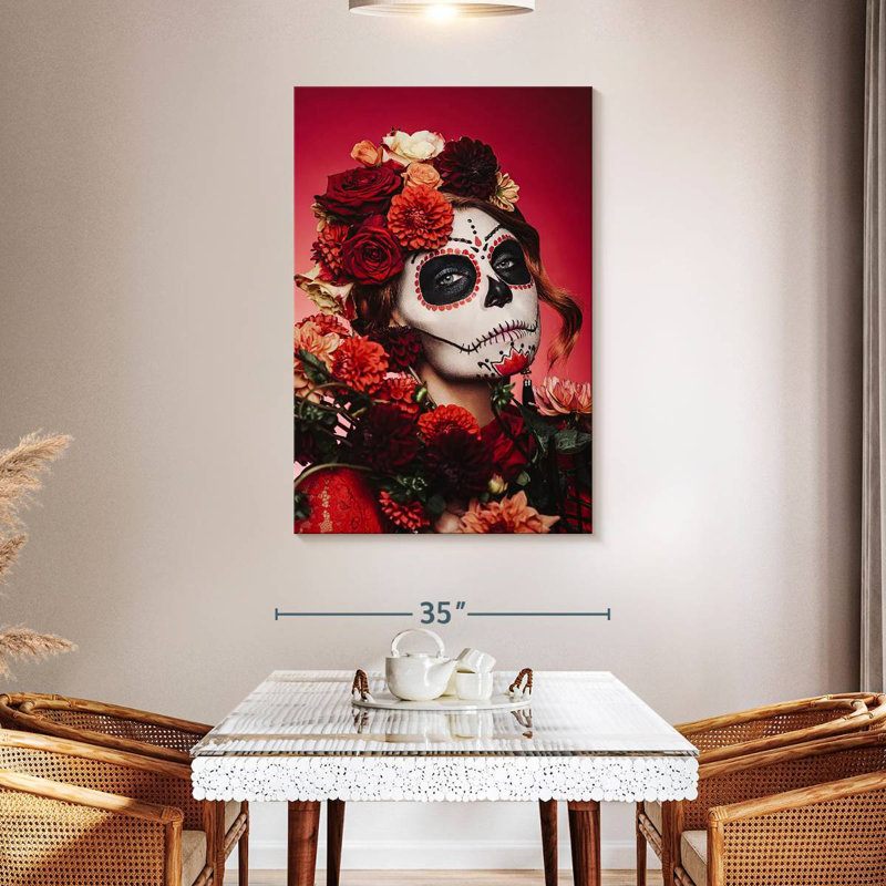 Femme Lelend Sugar Skull, H 48 po x l 32 po