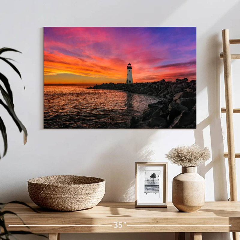 Coucher de soleil sur le phare d'Aletra Walton, H 16 po x l 24 po