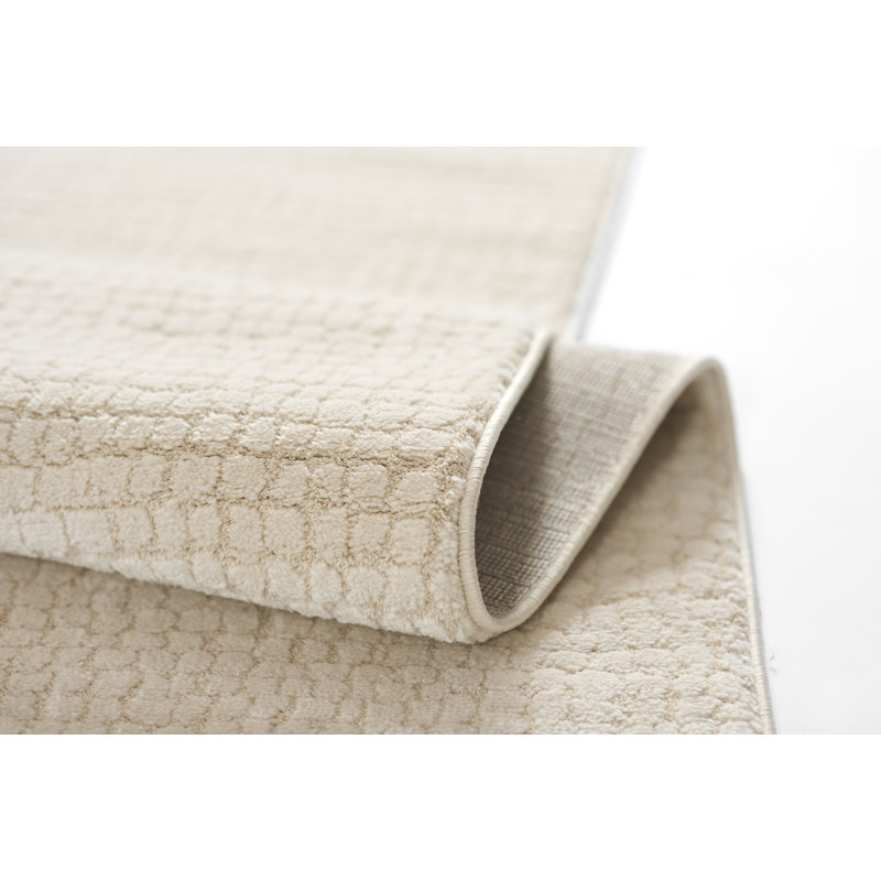 Broddi Geometric Indoor Rug, Rectangle 7'10" x 10'