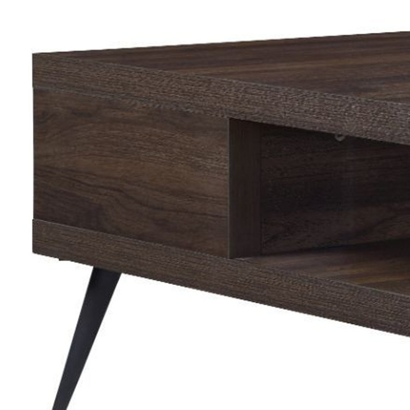 Table basse à 4 pieds avec rangement