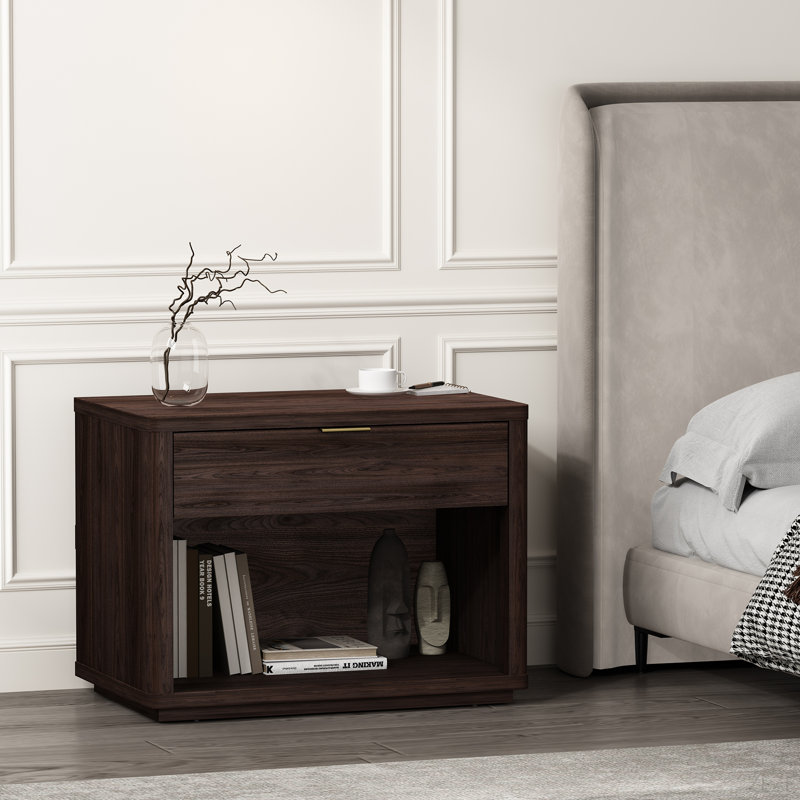 Table de chevet brune