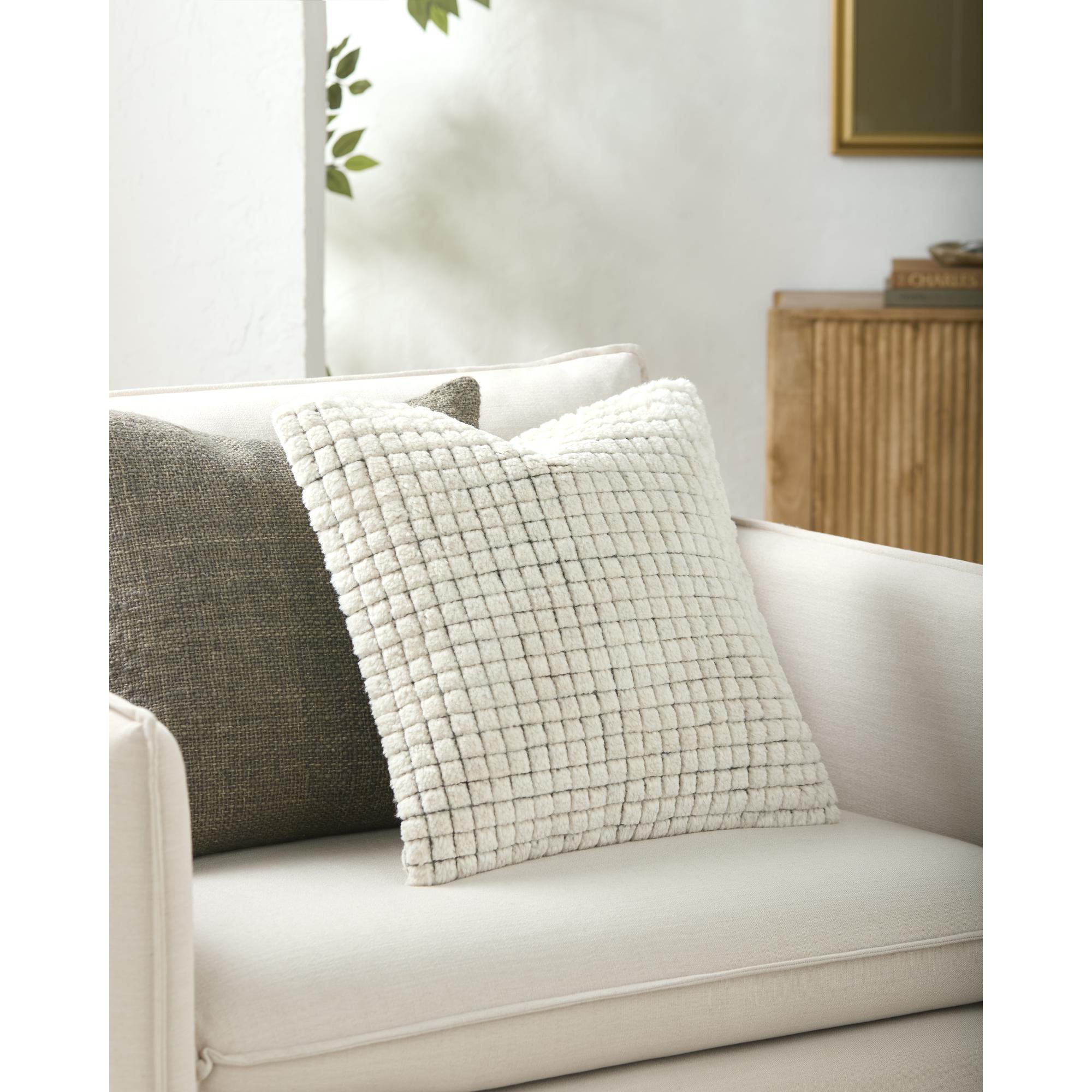 Jundah Accent Pillow, Dark Brown, Square 22", Polyester