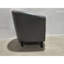 Fauteuil demi-tonneau luxueux en similicuir avec repose-pieds