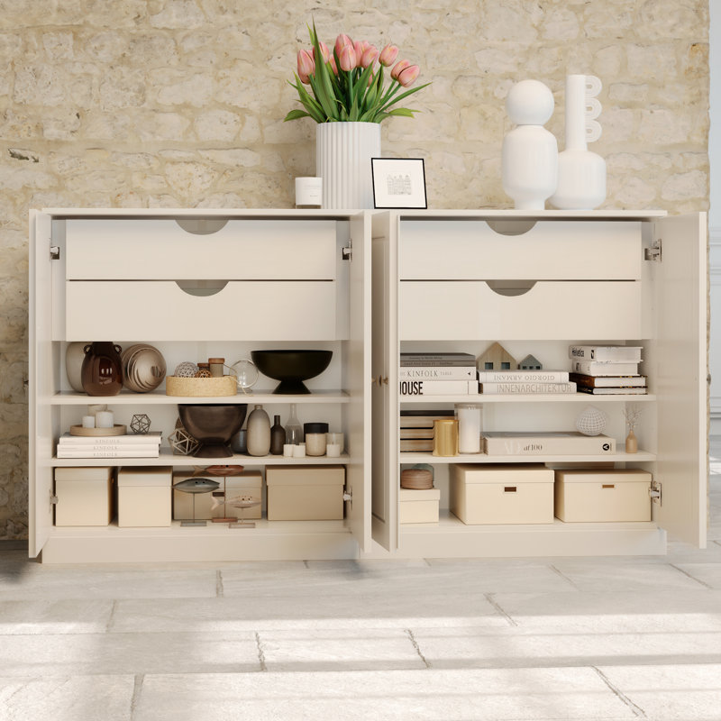 Buffet 100% bois massif 64 po avec portes solides, 4 tiroirs et tablettes réglables, Blanc