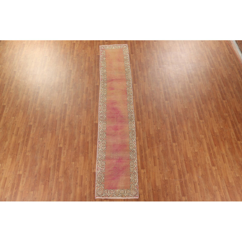 Bordered Wool Traditional Runner Rug 2x13
