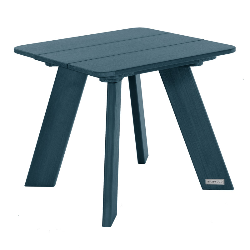 Table d'appoint en plastique Byrnes, Bleu Nantucket