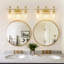 Luminaire de meuble-lavabo moderne avec abat-jour en verre transparent, applique murale 3 lumières pour salle de bain, chambre à coucher ou couloir, finition or brossé, compatible avec douille E26