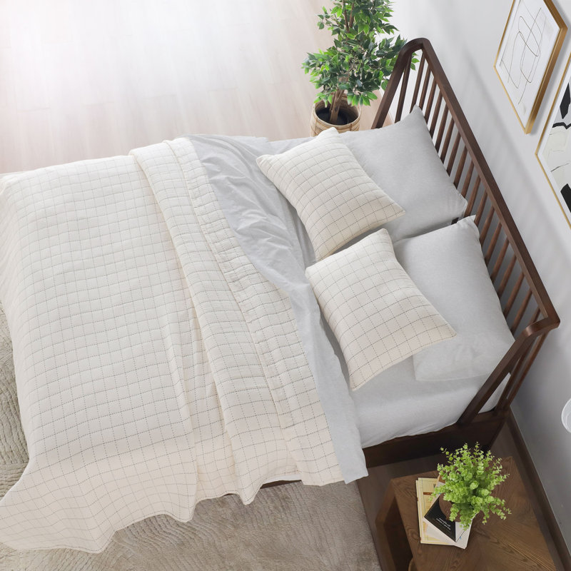 Vellux Yukon King Ivory Coverlet Set, King Coverlet + 2 King Shams