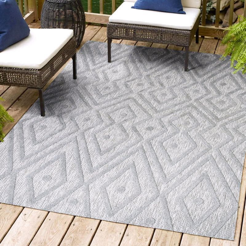 Tapis intérieur / extérieur gris clair Fierros, Rectangle 3 pi 1 po x 5 pi