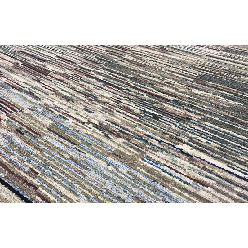 Hand-Knotted High-Quality Gray Area Rug