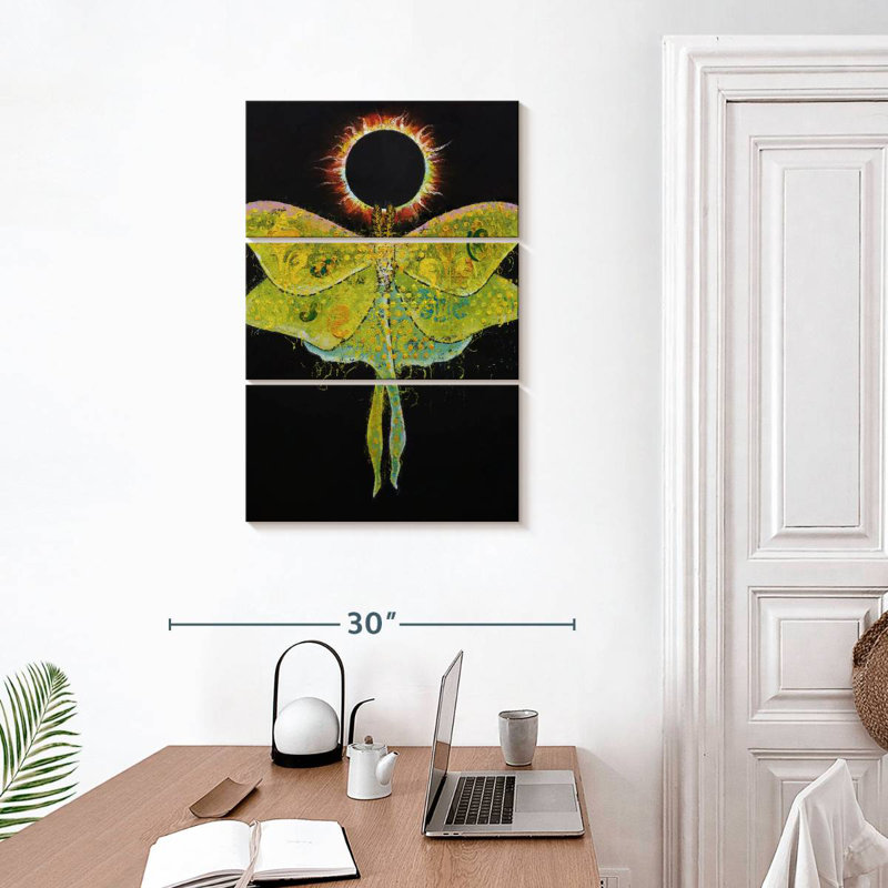 Brampt Luna Moth Eclipse, 32" H x 20" W