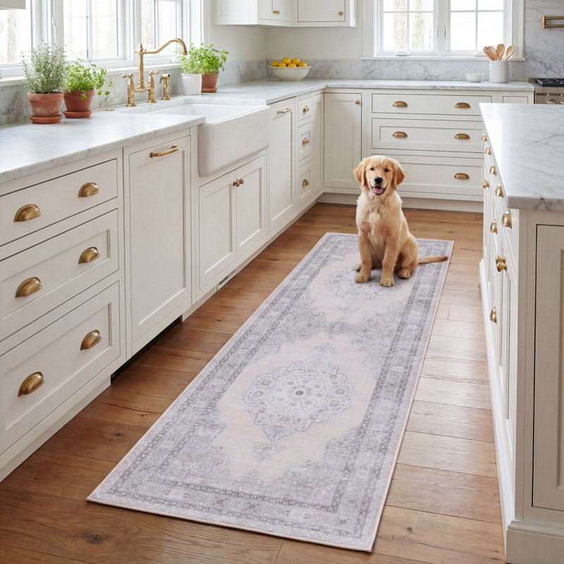 Alma Oriental Beige/Light Green Area Rug, Runner 2'6" x 8'