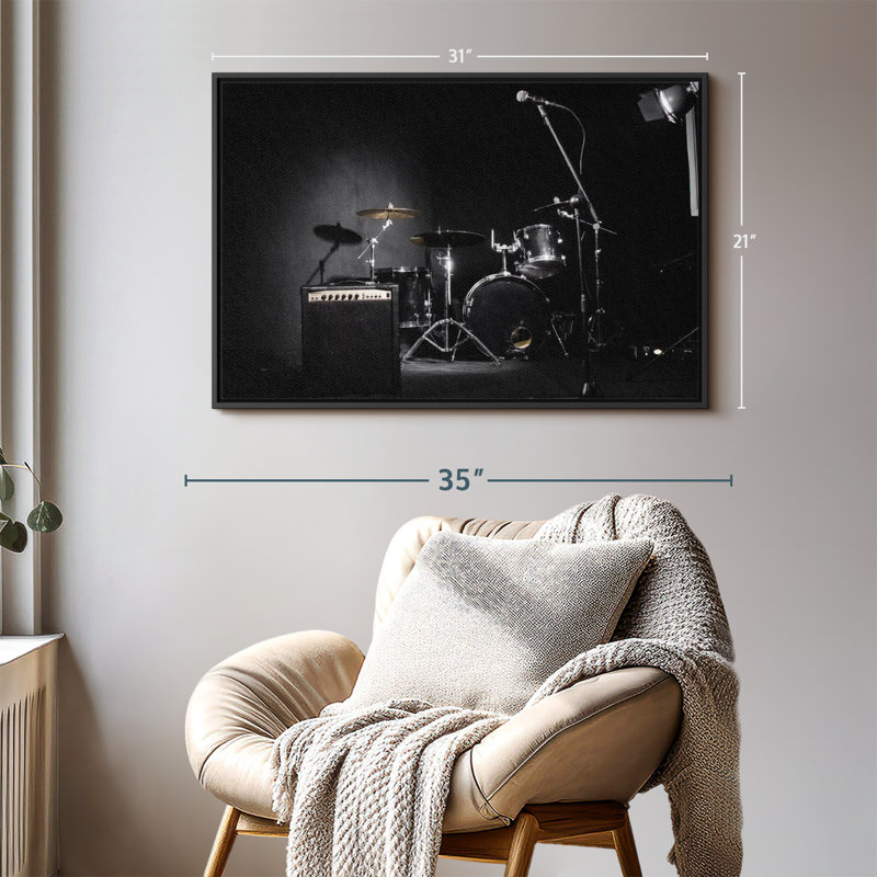 «Dark Musical Instruments», reproduction sur toile, H 21 po x l 31 po