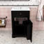 Meuble-lavabo de salle de bain avec lavabo en céramique, tablettes réglables et armoire de rangement-785445746