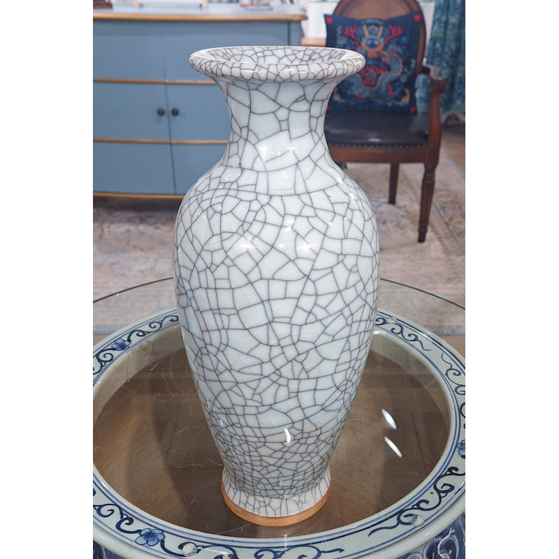 Porcelain Vase Crackle