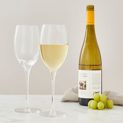 Nambe Vie Chardonnay Glasses