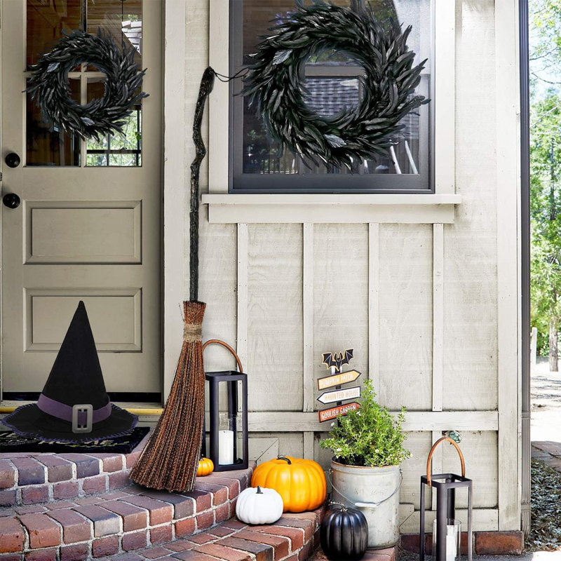 Polyester 13'' Wreath