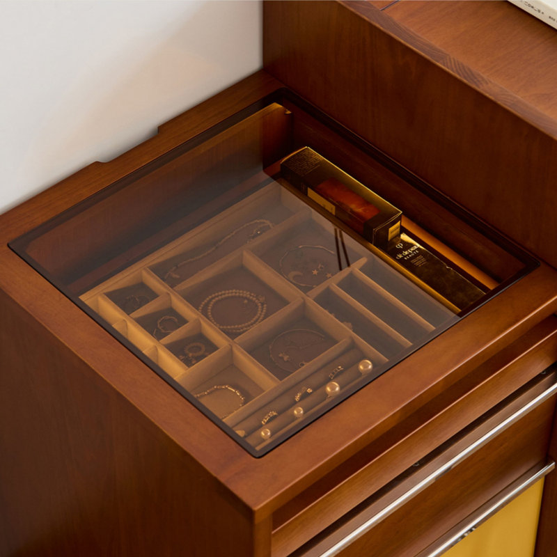 Commode de chambre à coucher rétro
