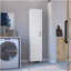 Armoire de rangement H 71 po, quatre tablettes internes, trois crochets à balais, blanc