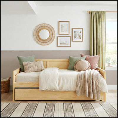Natural Pine Finish Wooden Daybed with Pull Out Trundle, Perfect for Versatile and Space-Saving Home Furniture Solutions.