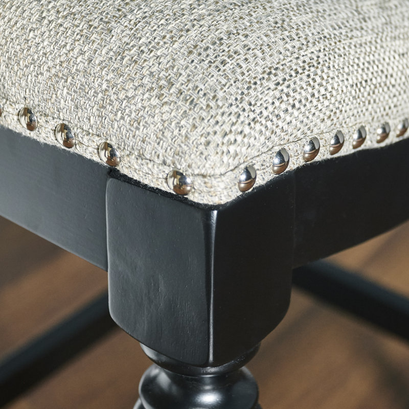 Grand et grand tabouret Kathryn, Noir