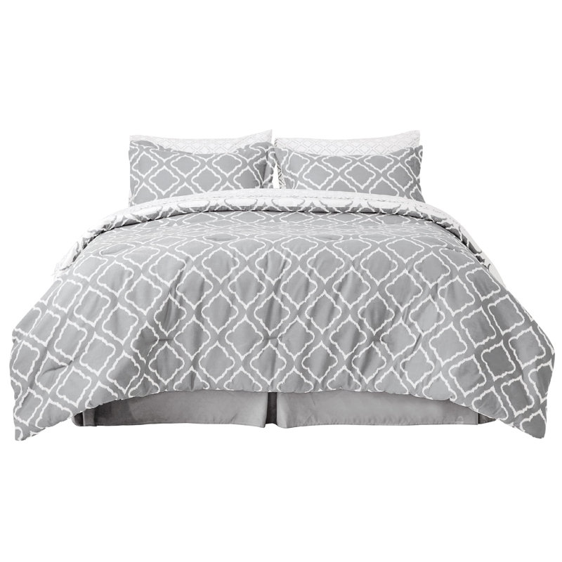 Bedsure Lightweight Quatrefoil Comforters, King Comforter + 6 Additional Pieces