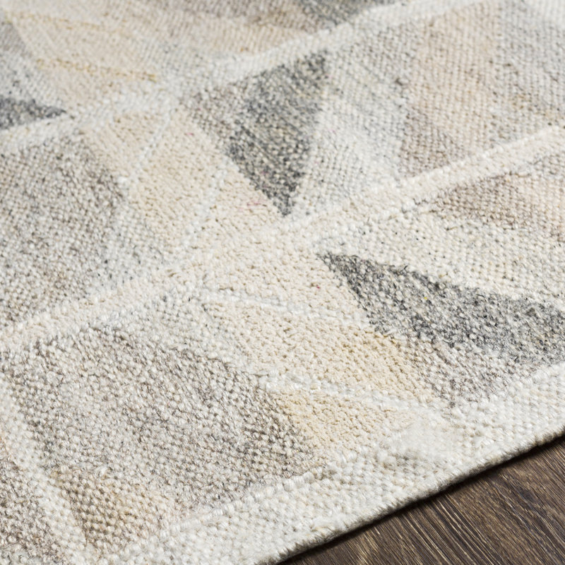 Kidus Chevron Hand Knotted Beige/Gray Area Rug, Rectangle 5' x 7'5"