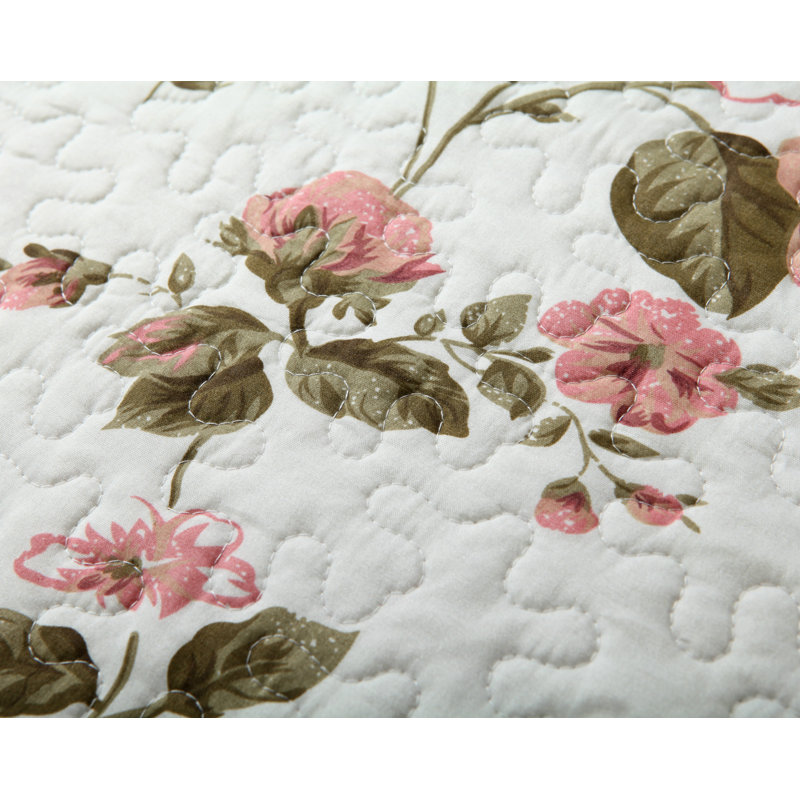 Polyester Floral Quilt, King Quilt + 2 King Shams