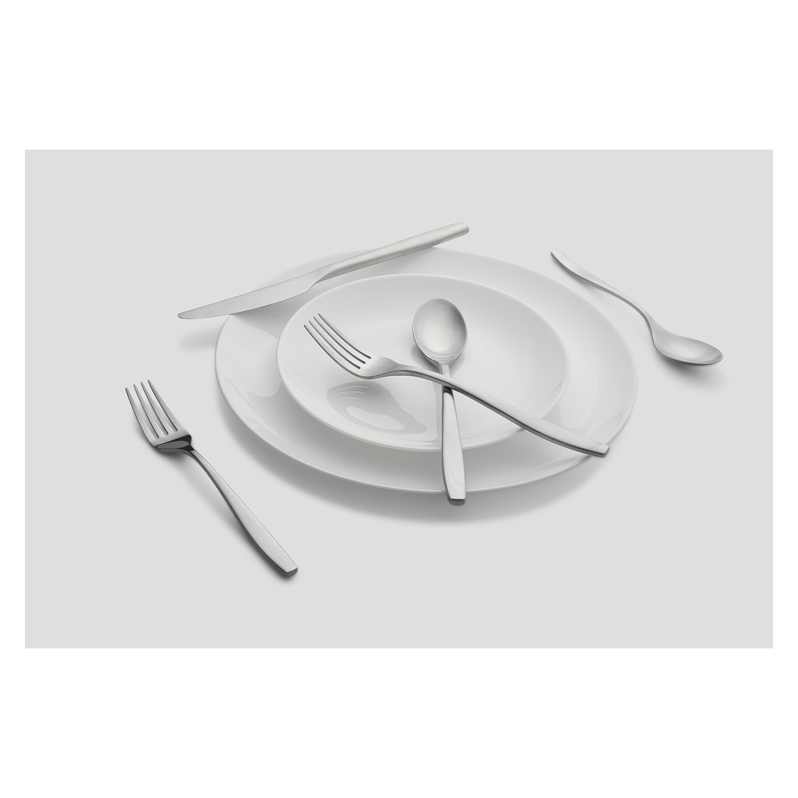 Averie 20 Piece Flatware Set, Service for 4, Silver Satin