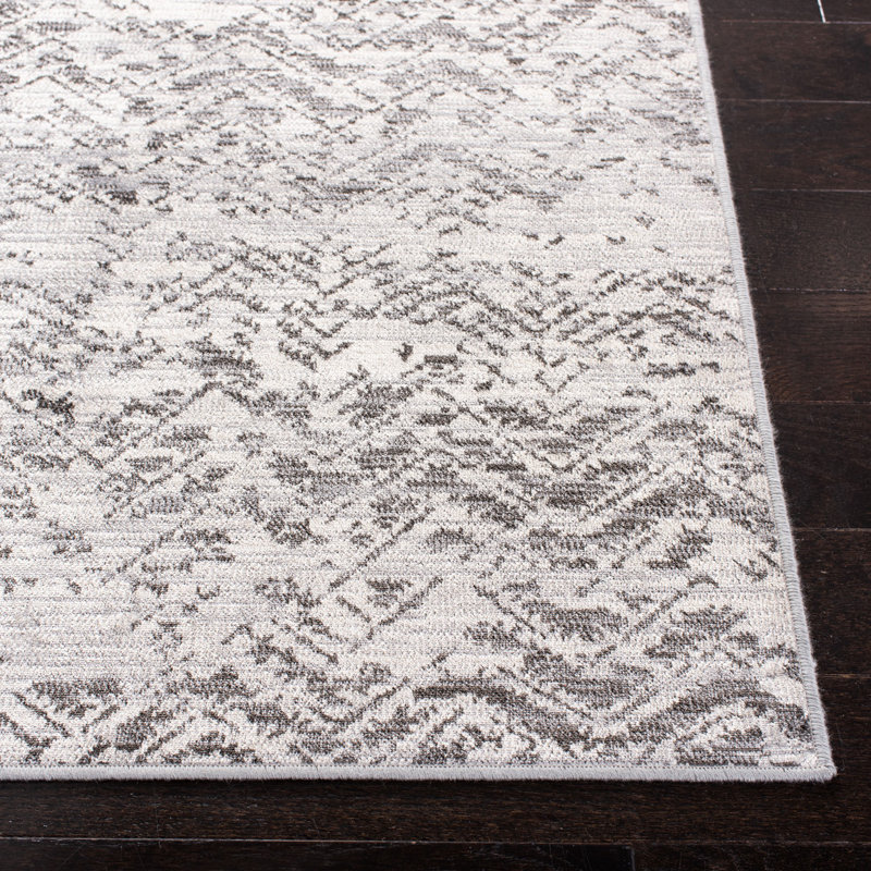 Sundquist Performance Geometric Rug, Rectangle 3'3" x 5'3"
