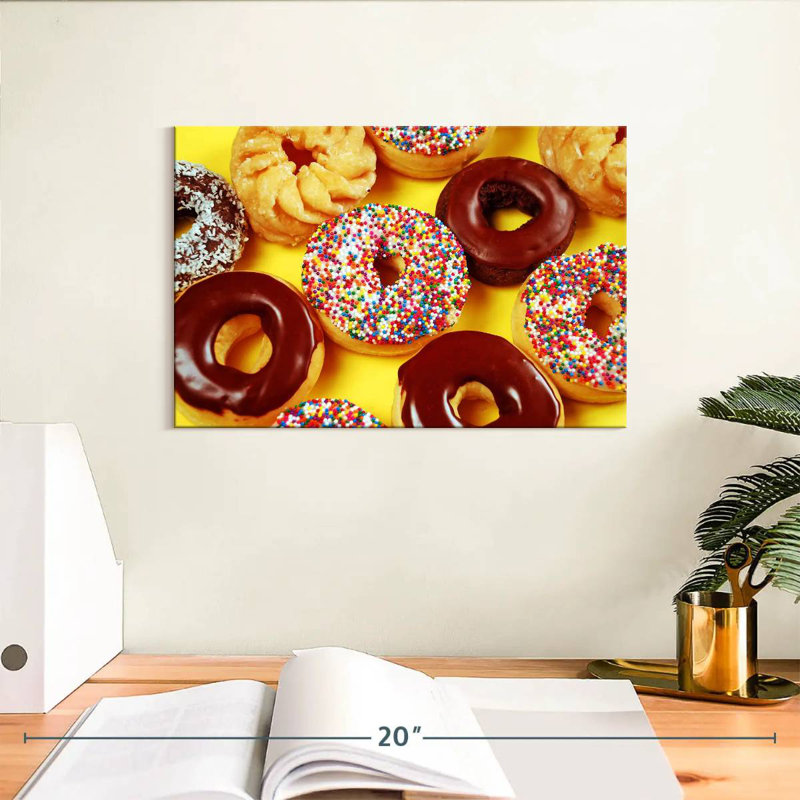 Yarlin Fresh Donuts, H 8 po x l 12 po