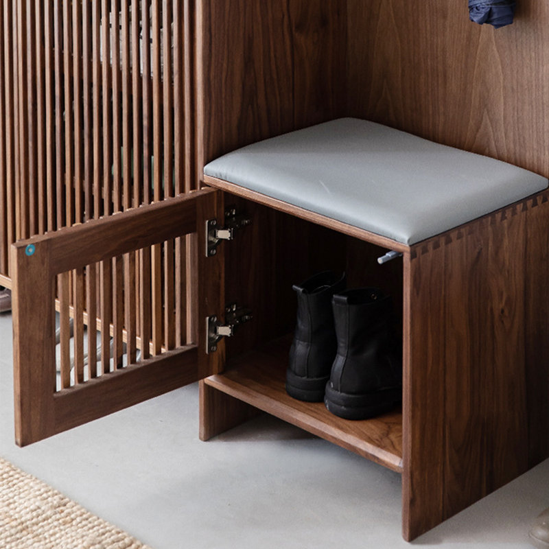 Armoire à chaussures moderne et minimaliste