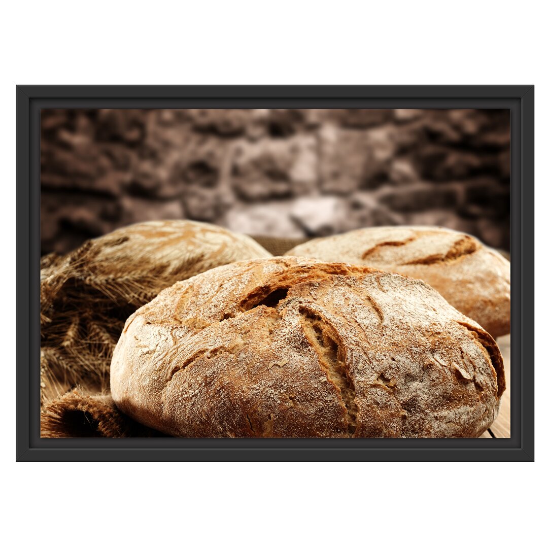 Gerahmtes Wandbild Frisch gebackenes Brot