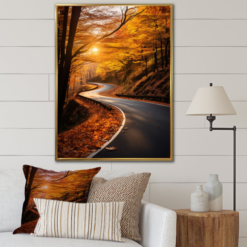 «Autumn's Road Into The Forest IV» - art mural route, Cadre flottant doré, H 44 po x l 34 po x P 1,5 po