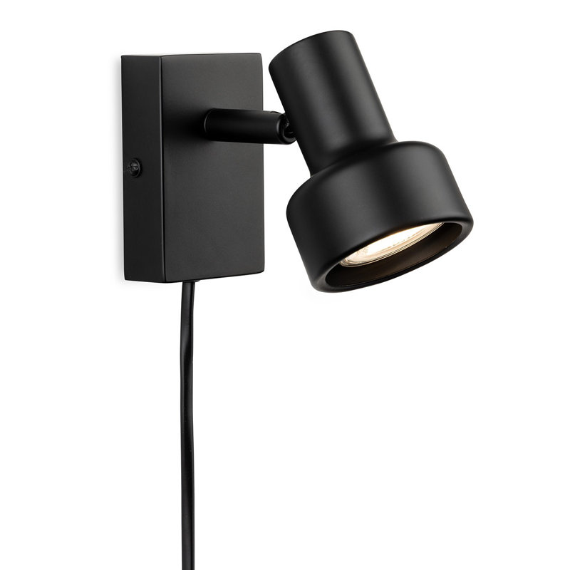 Plug-in Armed Sconce, Black