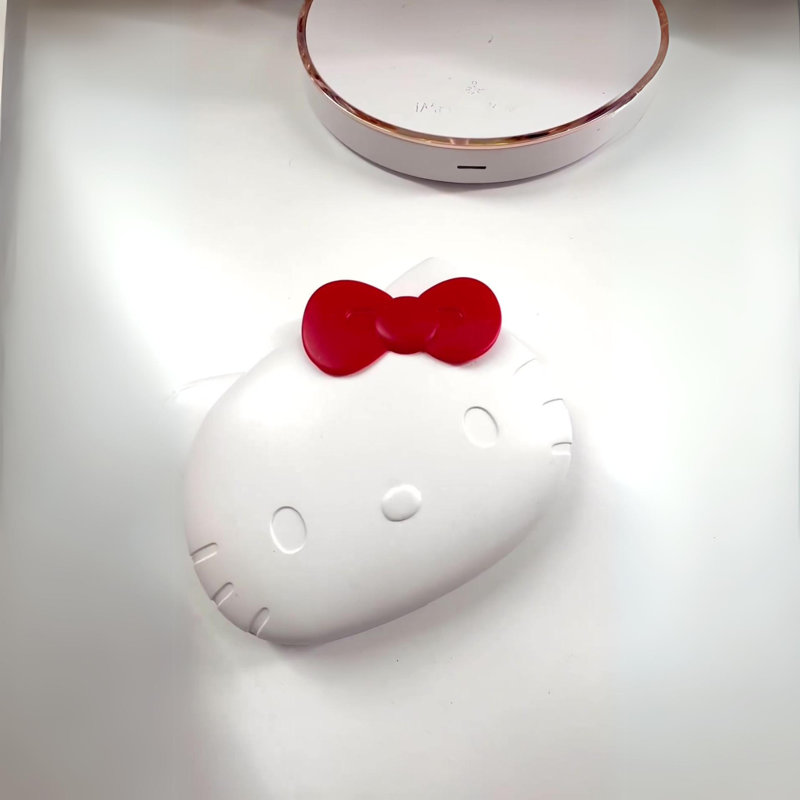 Hello Kitty Wireless Compact Mirror with Adjustable Brightness Touch Sensor and Travel Makeup Mirror