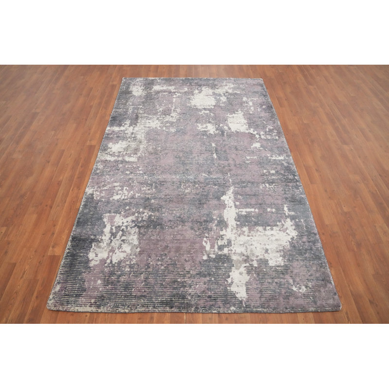 Tapis contemporain abstrait 5 x 8 dans des tons de rosé subtil et de tons neutres
