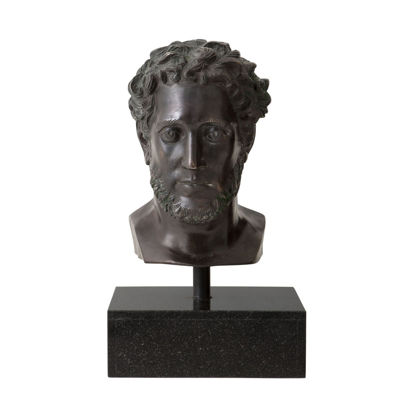 Alexandrie Head Statue