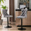Ensemble de 2 tabourets de bar pivotants en velours avec hauteur de siège réglable, dossiers capitonnés et grande base stable pour bistro et îlot de cuisine-1398575628