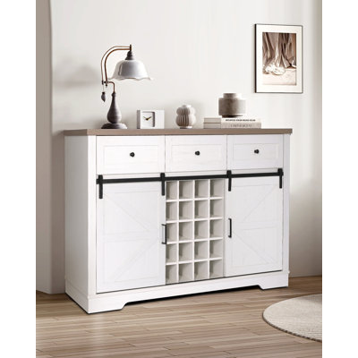 Bar à vin Kerr avec porte de grange coulissante, tablettes et 3 tiroirs Kerr