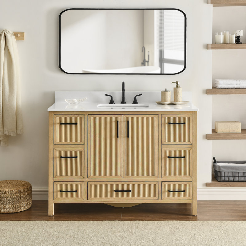 Meuble-lavabo 48 po au fini bouleau cannelé avec comptoir en pierre blanche Carrara