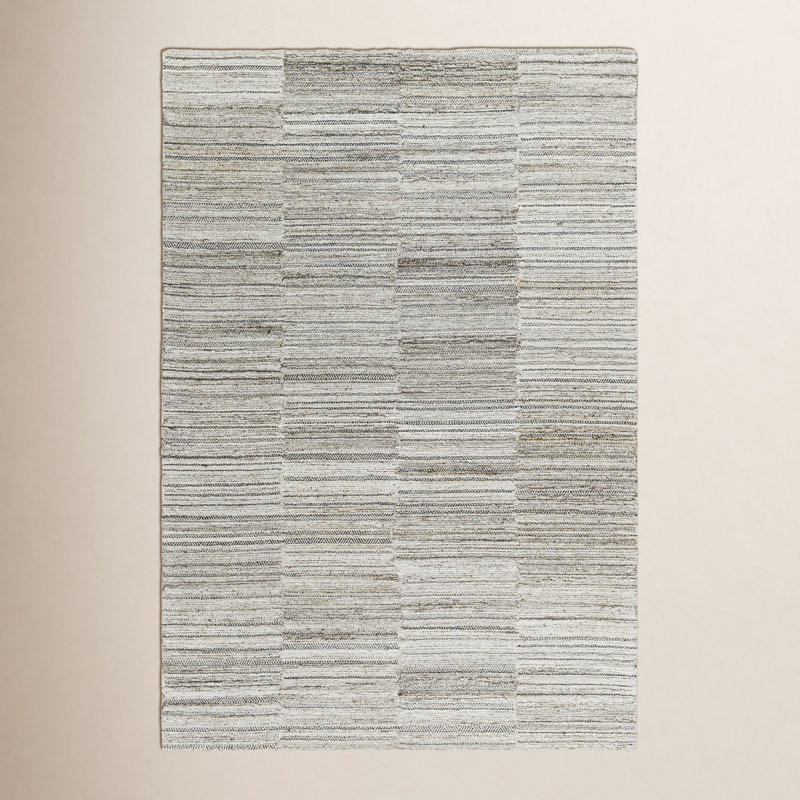 Abstract Area Rug in Gray, Rectangle 5' x 7'6"