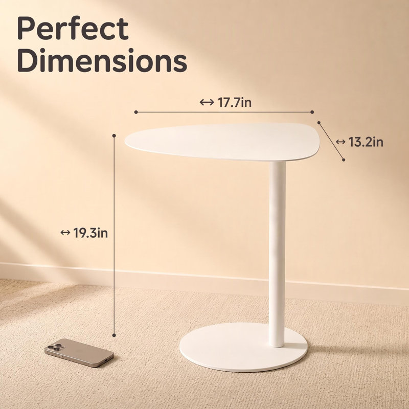 Table d'appoint minimaliste à plateau irrégulier, table d'appoint autoportante entièrement en métal, table de chevet blanche en forme de C pour le salon ou la chambre.