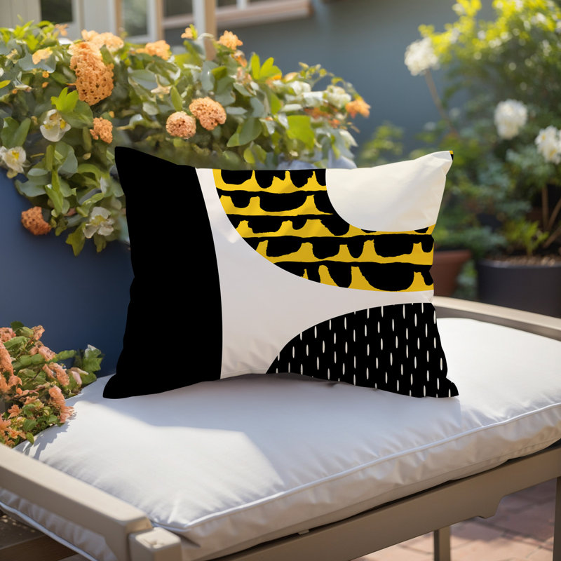 Coussin lombaire réversible intérieur / extérieur Vikka, H 18 po x l 25 po, Jaune / noir / blanc cassé