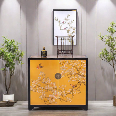 Armoire à chaussures peinte
